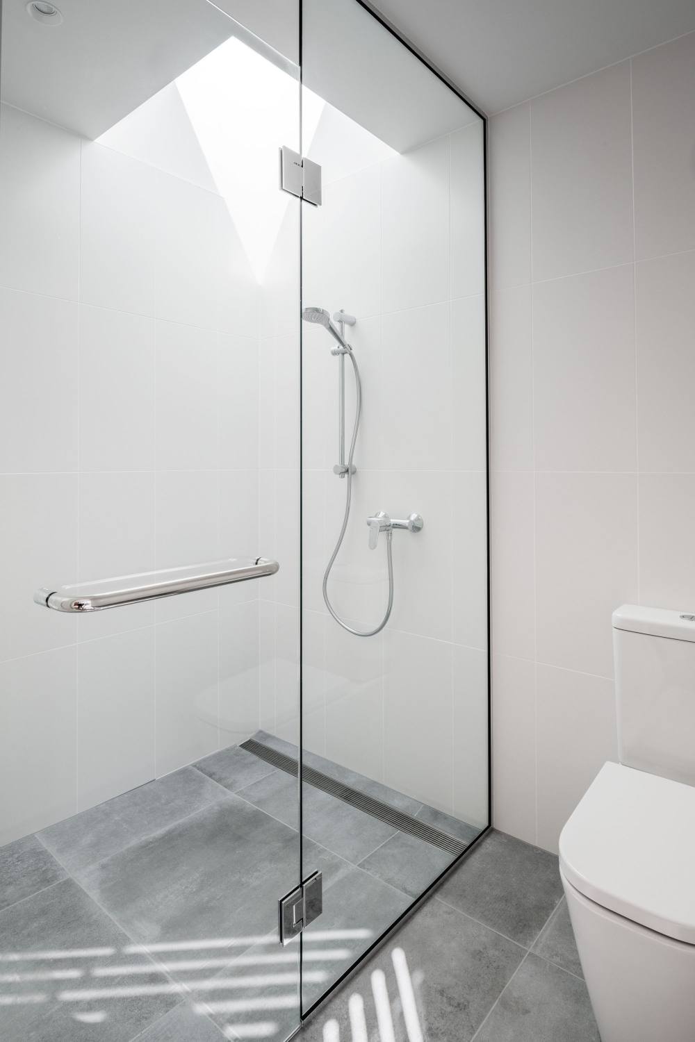 新西兰度假别墅“飞马之家” · 极简主义与自然融合的设计-32