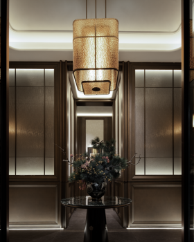 新作|栋三尺设计:湖畔雅贵,全龄奢境——福州·榕发誉湖郡架空层