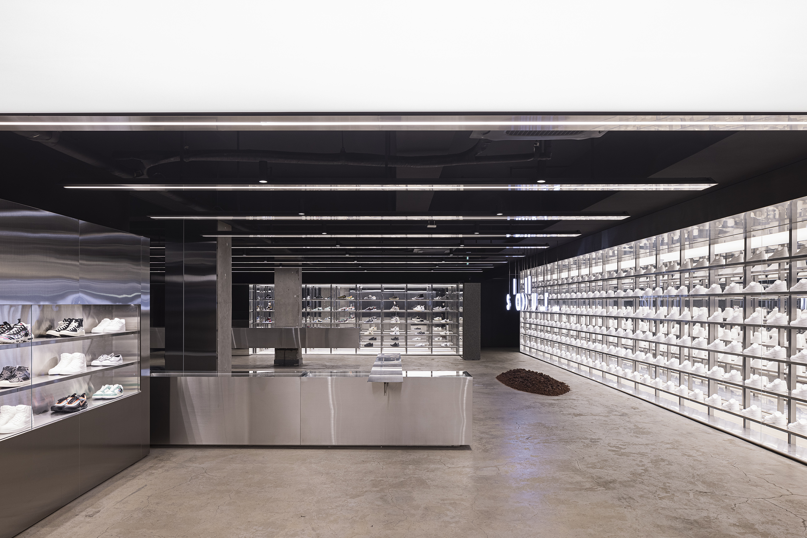 韩国 | SOLDOUT MUSINSA | 鞋店 | 2021 | WGNB-15