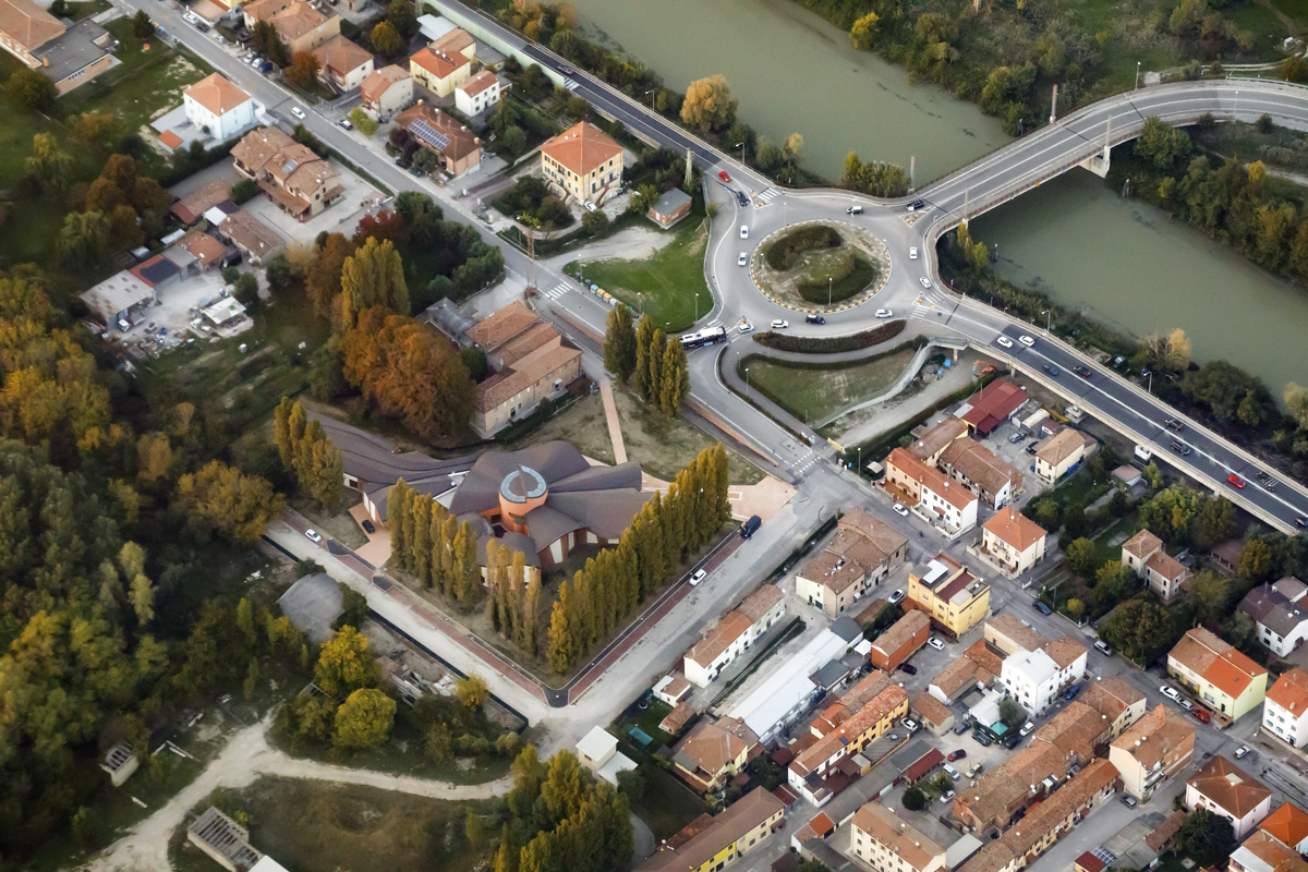 San Giacomo Apostolo Church and Parish Complex / Miralles Tagliabue EMBT-49