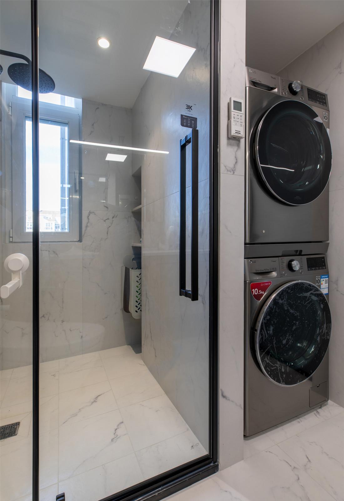 悬浮壁柜打造多彩客厅-40