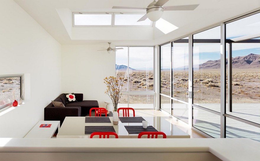 Rondolino Residence in Nevada Desert by Nottoscale-16
