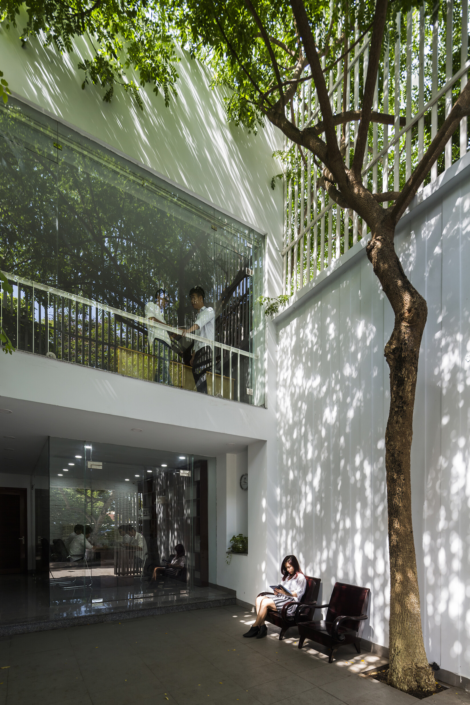 越南绿色共生办公楼-11