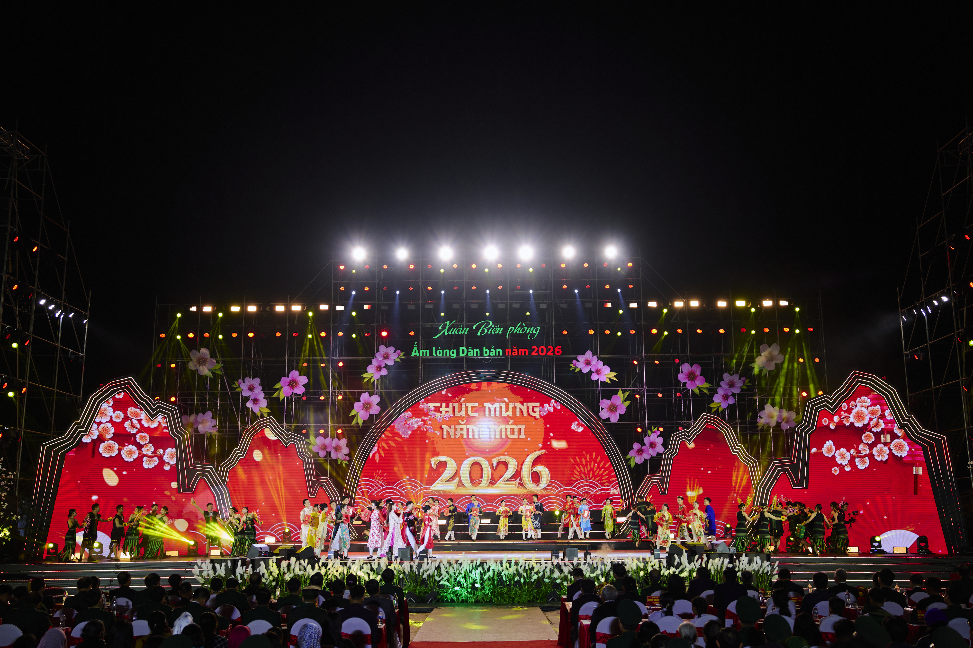 SÂN KHẤU CT XUÂN BIÊN PHÒNG 2026-12
