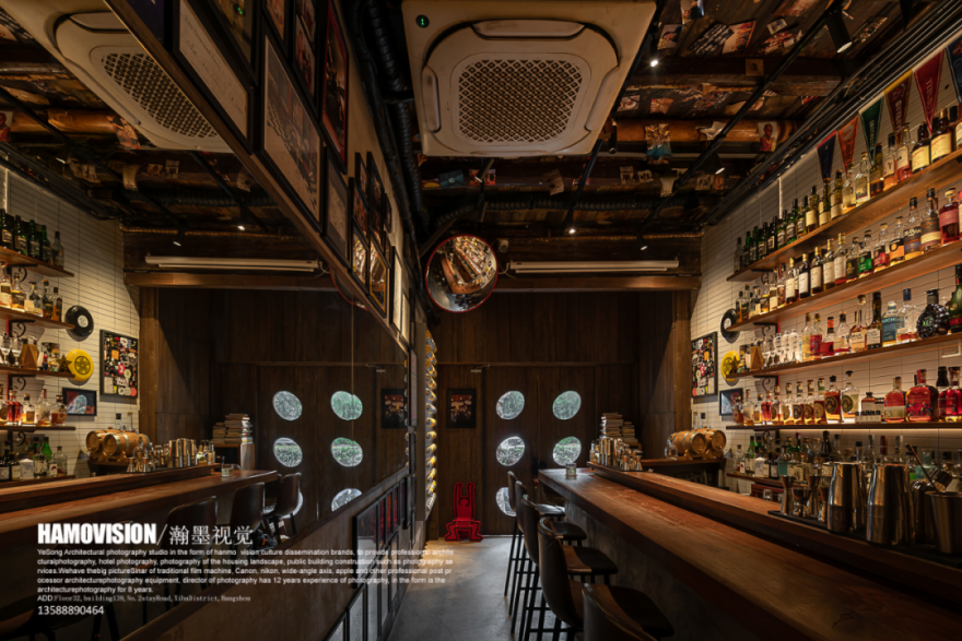 泛域设计×酒吧空间·Chimney烟囱酒吧·周和摄影|老街孵化出的百变“烟囱”-32