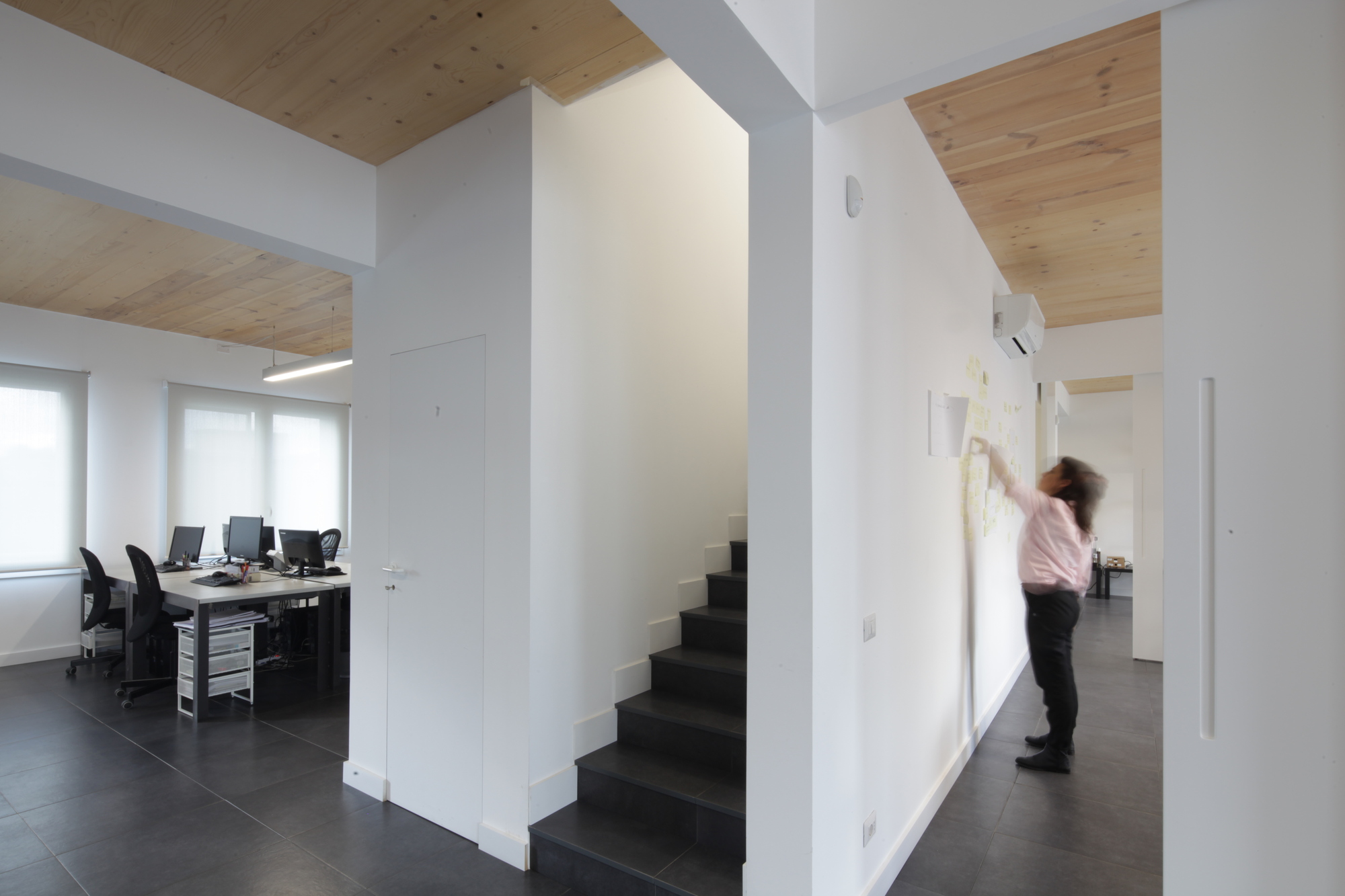 IT'S Studio 丨别墅建筑丨 HUB——工业遗址上的创新之作-24