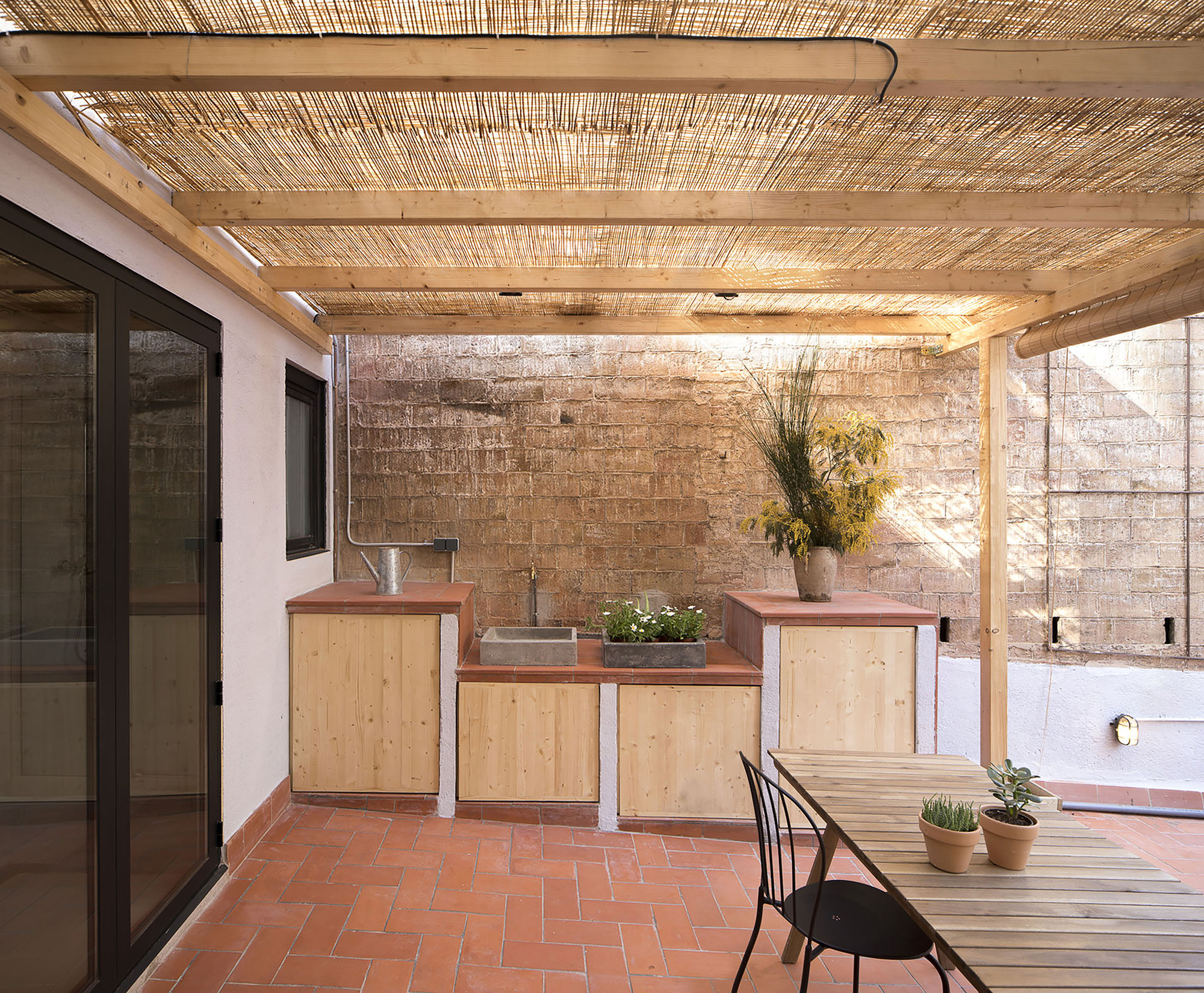 Small Attic in Gràcia  / NORA studio-15