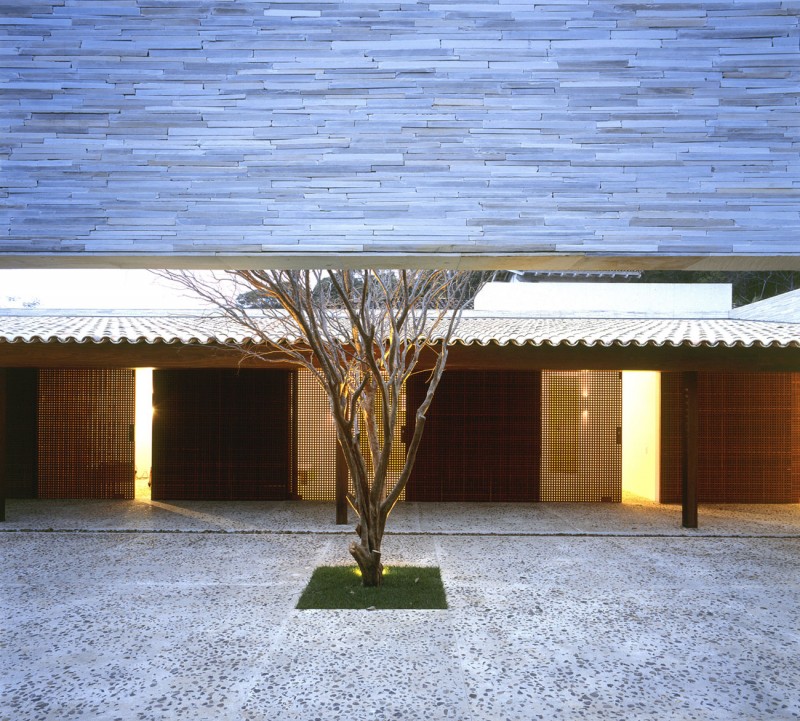 Casa Du Plessis by Studio MK27-3