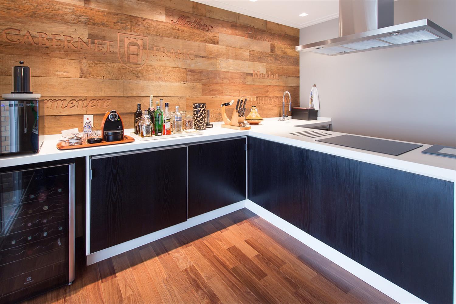 巴西圣保罗 300 平米木质公寓设计-7