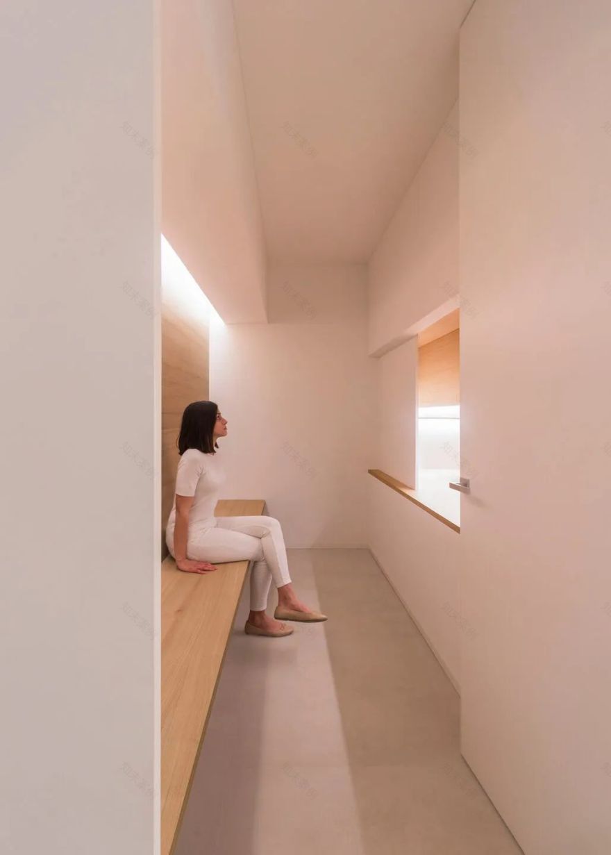 自然采光的公证办公室改造丨西班牙-33