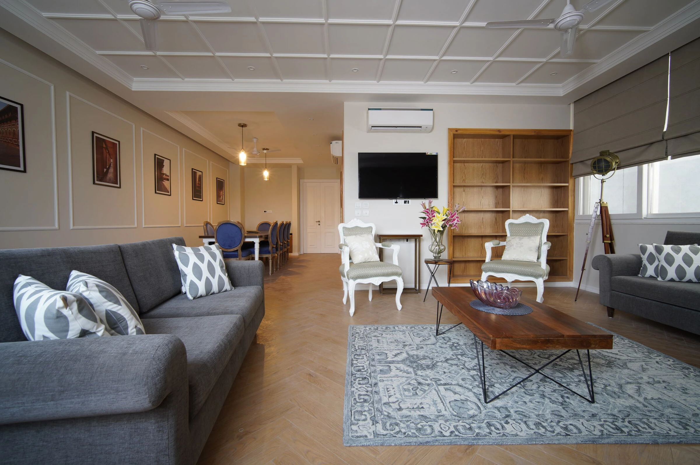 融合 Delhi 历史韵味的现代公寓设计-10