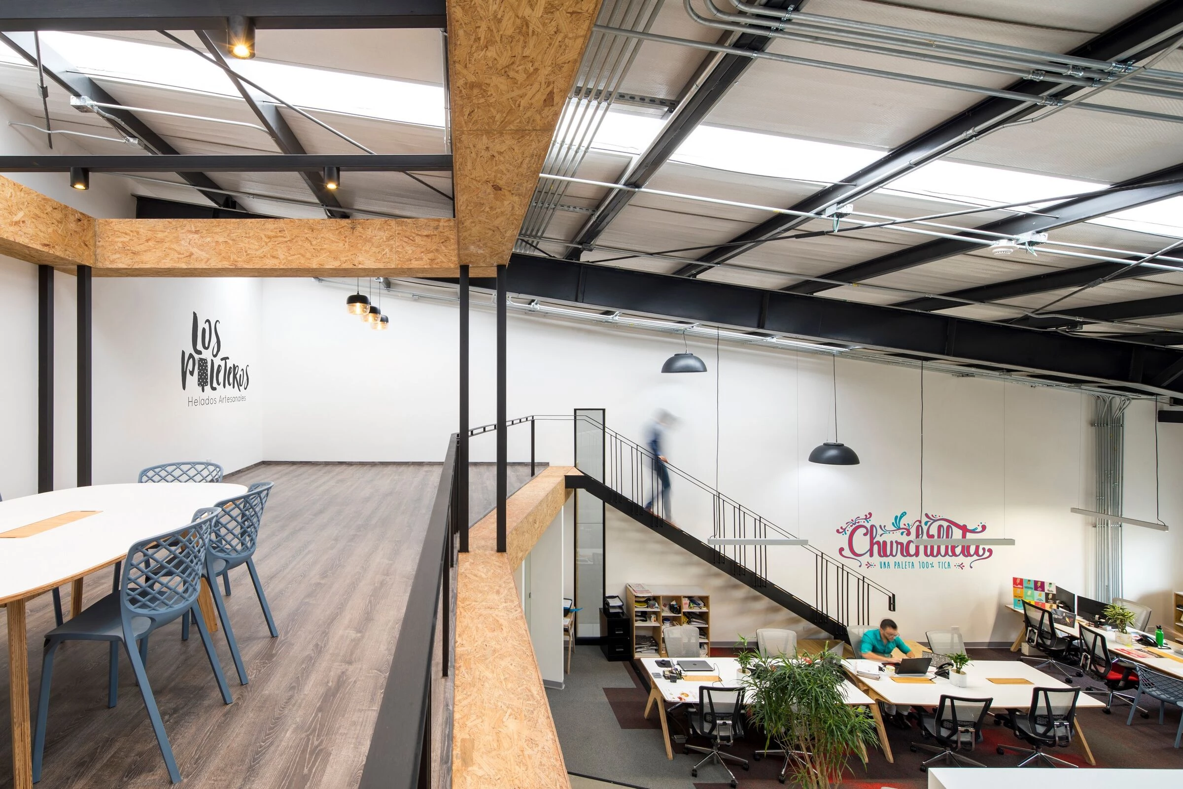Los Paleteros 办公空间-13