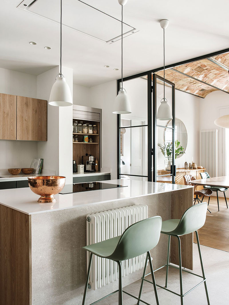 巴塞罗那带有拱顶天花板和波西米亚装饰风格的明亮公寓-8