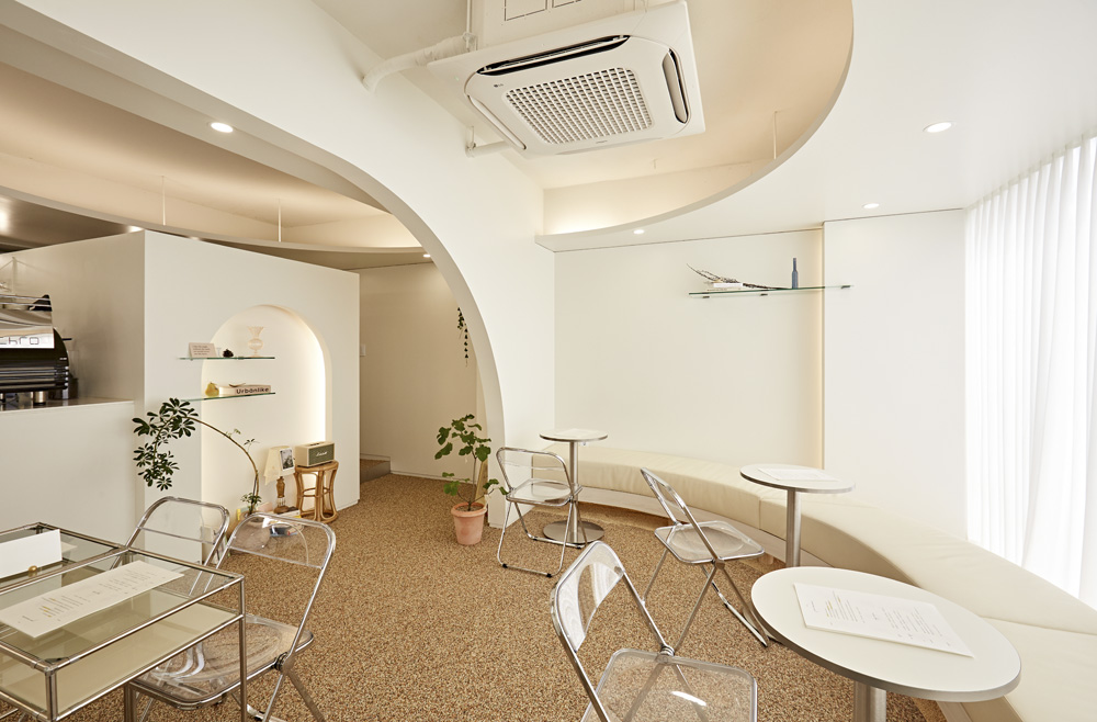 18 坪美丽咖啡厅的曲线设计魅力-10