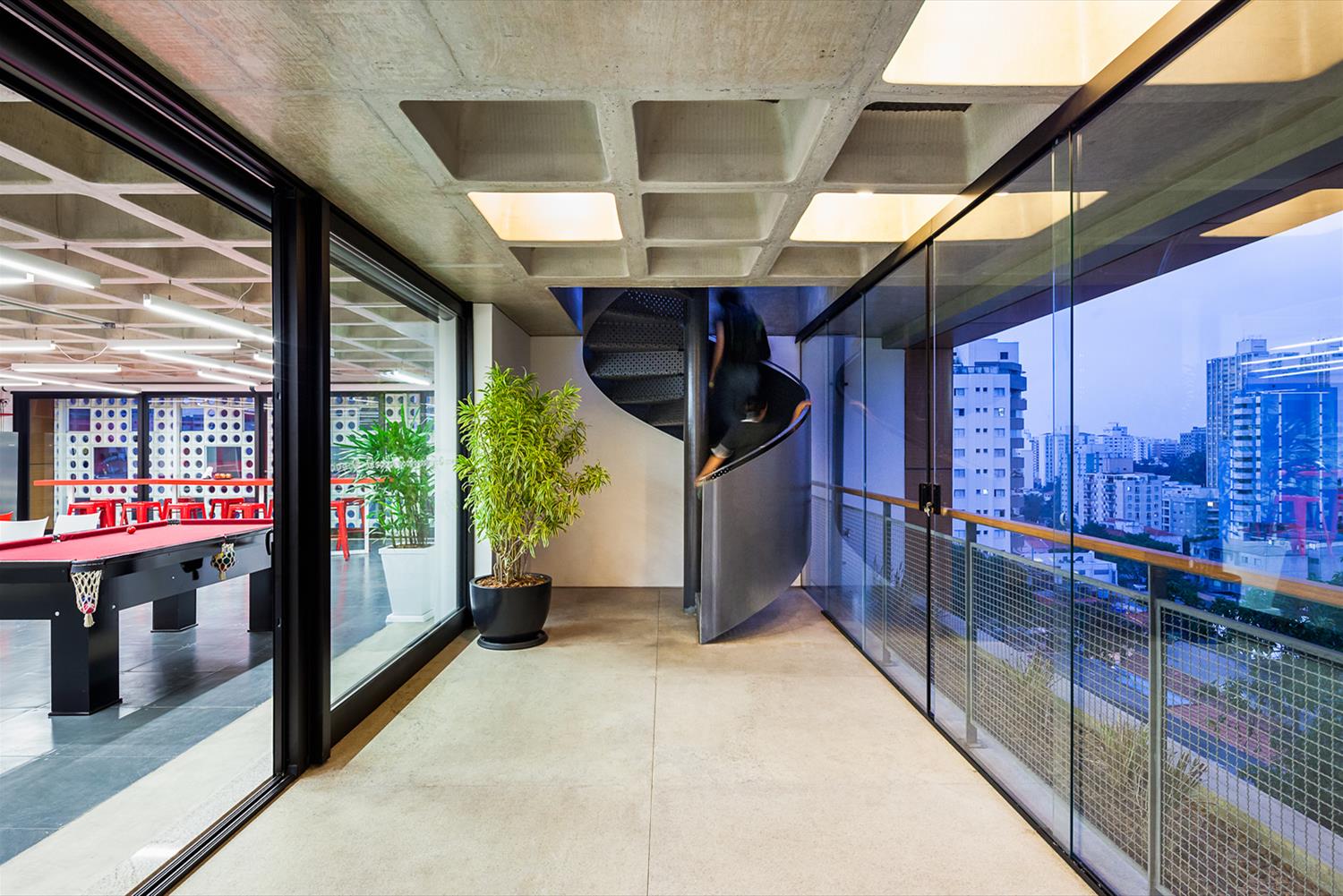 RIOT GAMES 总部室内设计-15