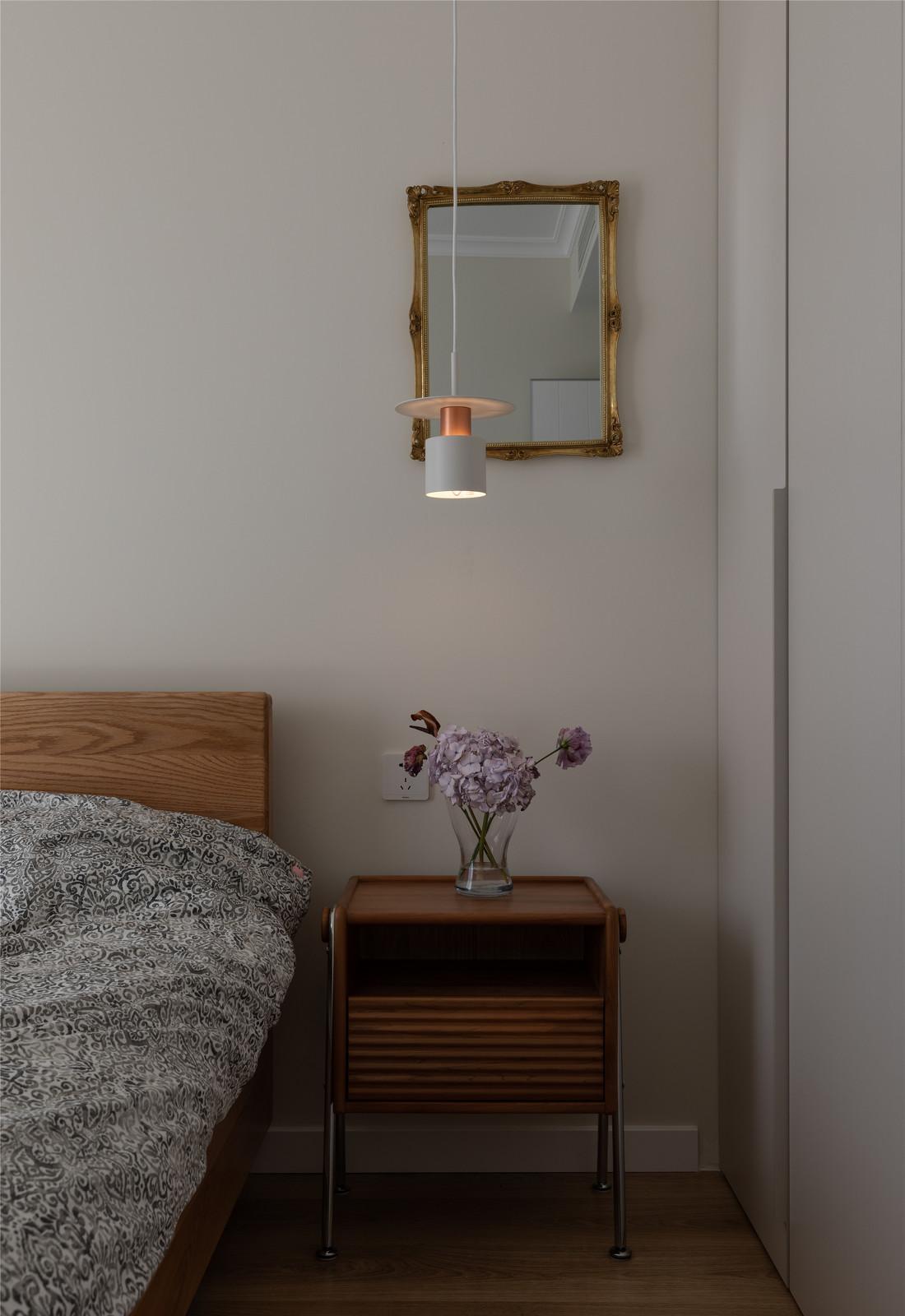 90 后独居中古风的 80㎡小家-41