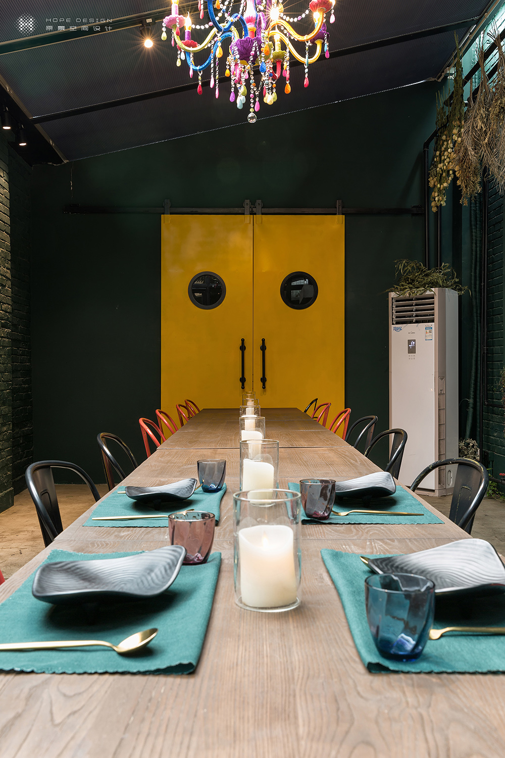 打破常规，在假日中碰撞 | 原景空间设计-35