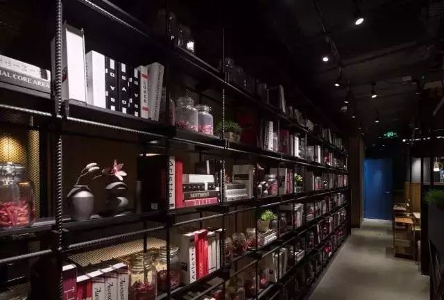 Fashion Shop/颜值爆表到疯传的火锅店--黄磊与孟非的“黄粱一梦”-86