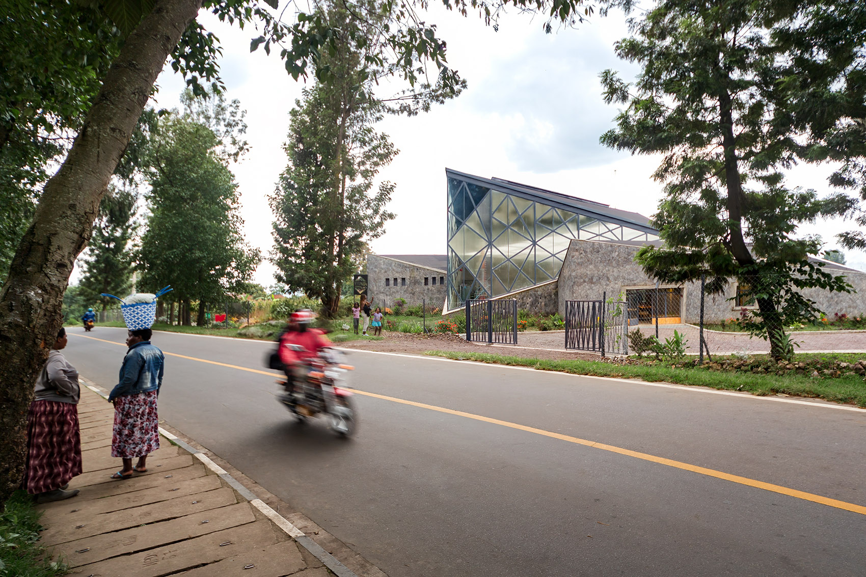 Virunga Mountain Spirits酿酒厂丨卢旺达丨BE_Design-6