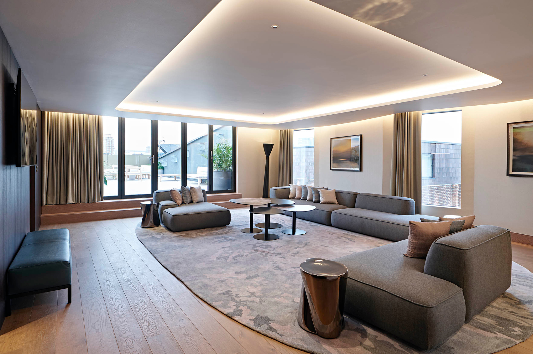 
						jQuery(document).ready(function() {
							jQuery("a[rel^='prettyPhoto']").prettyPhoto({
								social_tools : false,
								show_title : false
							});
						});
					-7