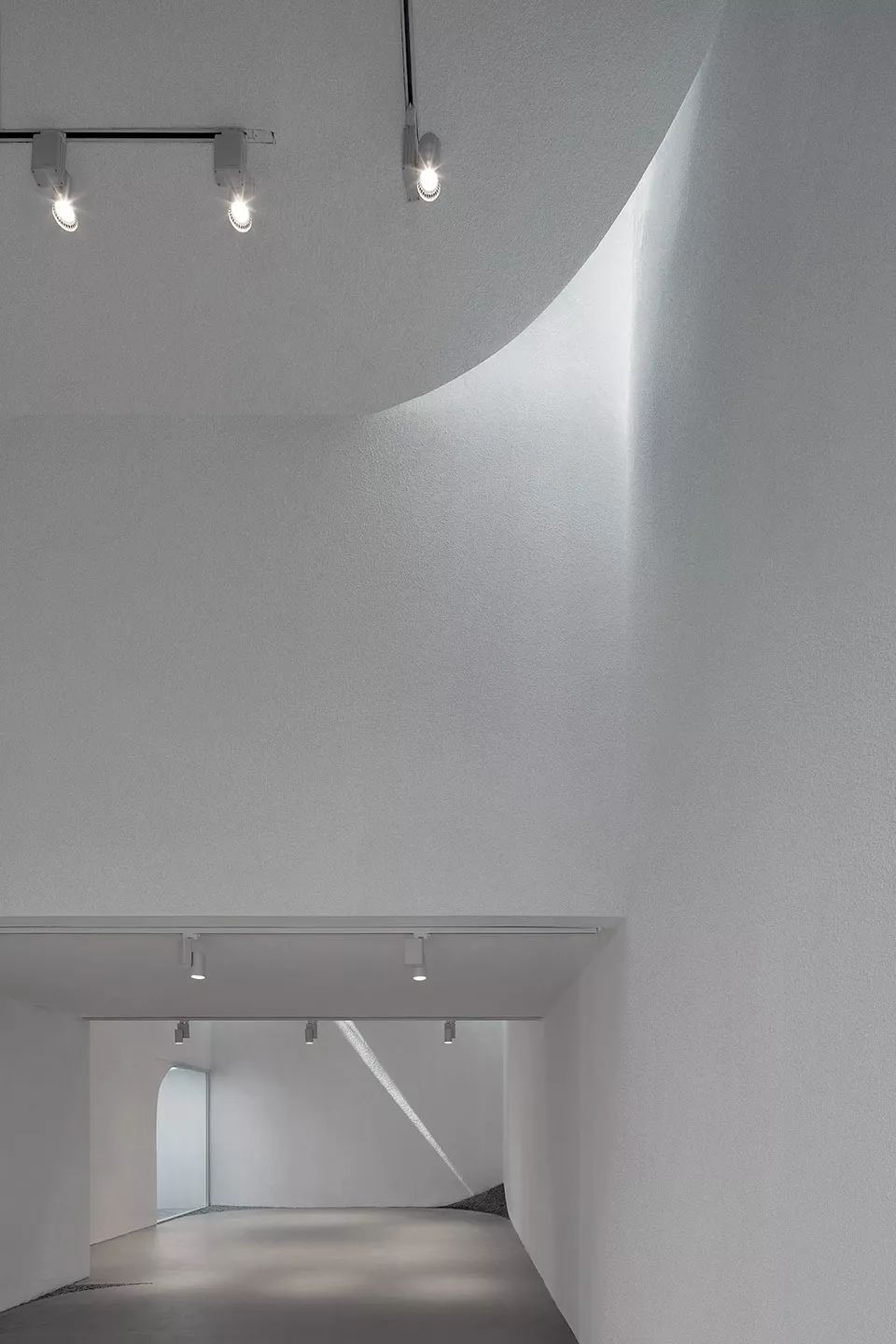 胡同中的白塔寺美术馆——传统与现代的完美融合-26