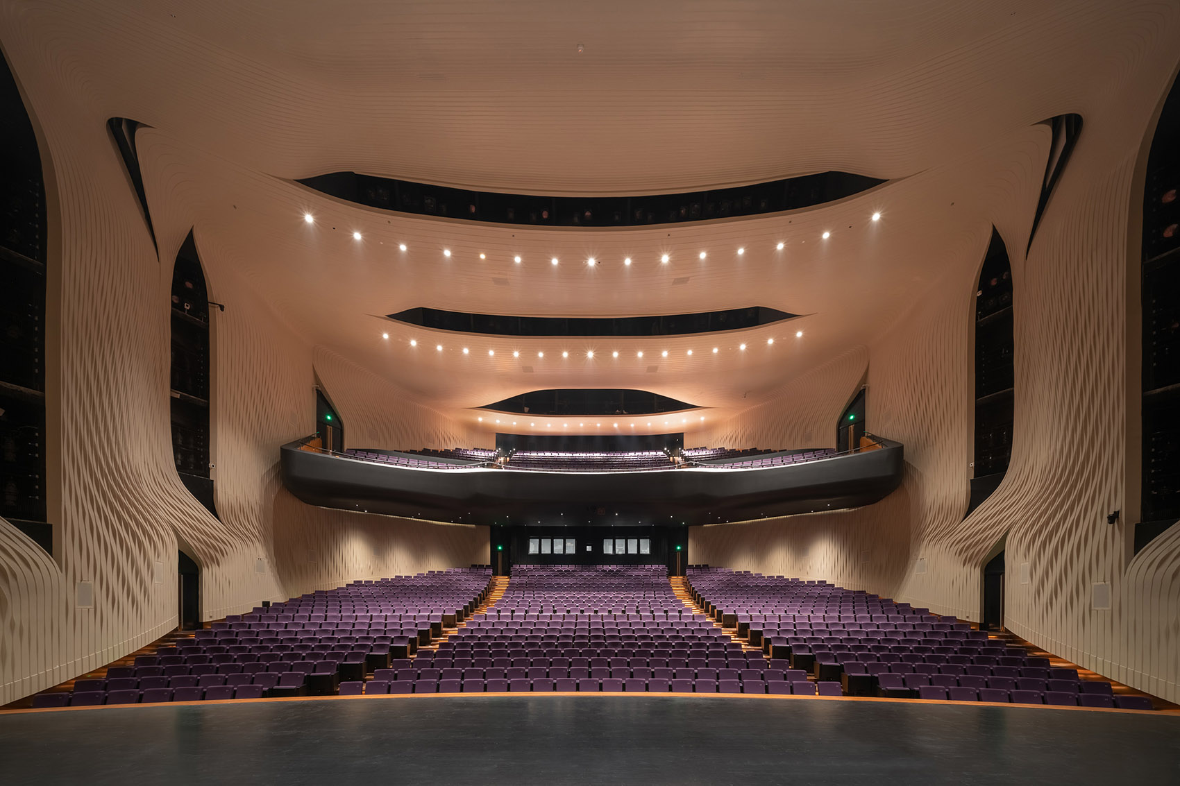 宝安文化区表演艺术中心丨中国深圳丨严迅奇建筑师事务所-35