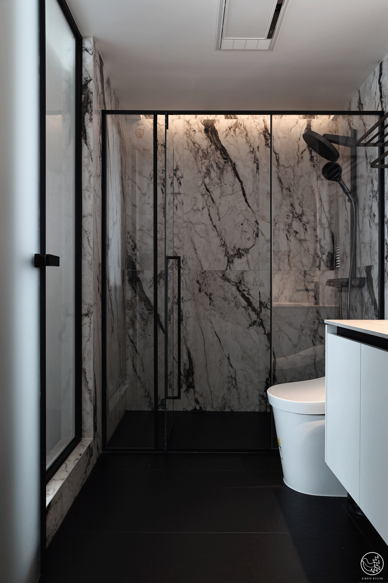 黑白灰的克制与浪漫-52