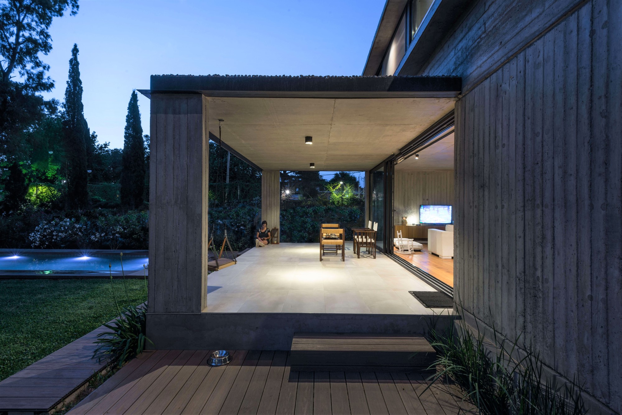 房子丨阿根廷拉普拉塔丨Gianserra + Lima arquitectos-23