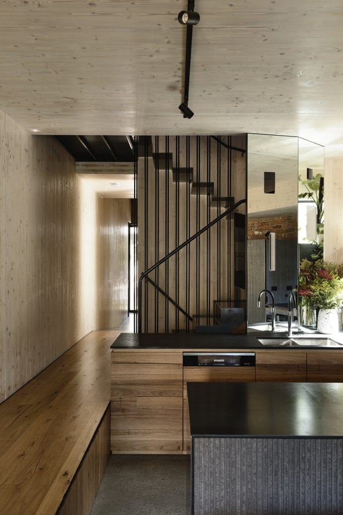 Union House多层家庭住宅丨澳大利亚墨尔本丨Austin Maynard Architects-11