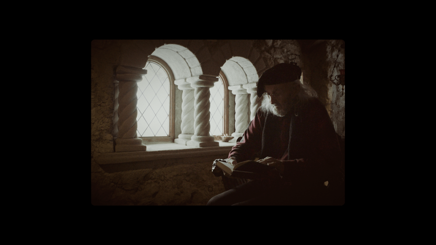 瑞士山区冬日住宅丨Ivan Maria Friedman-13