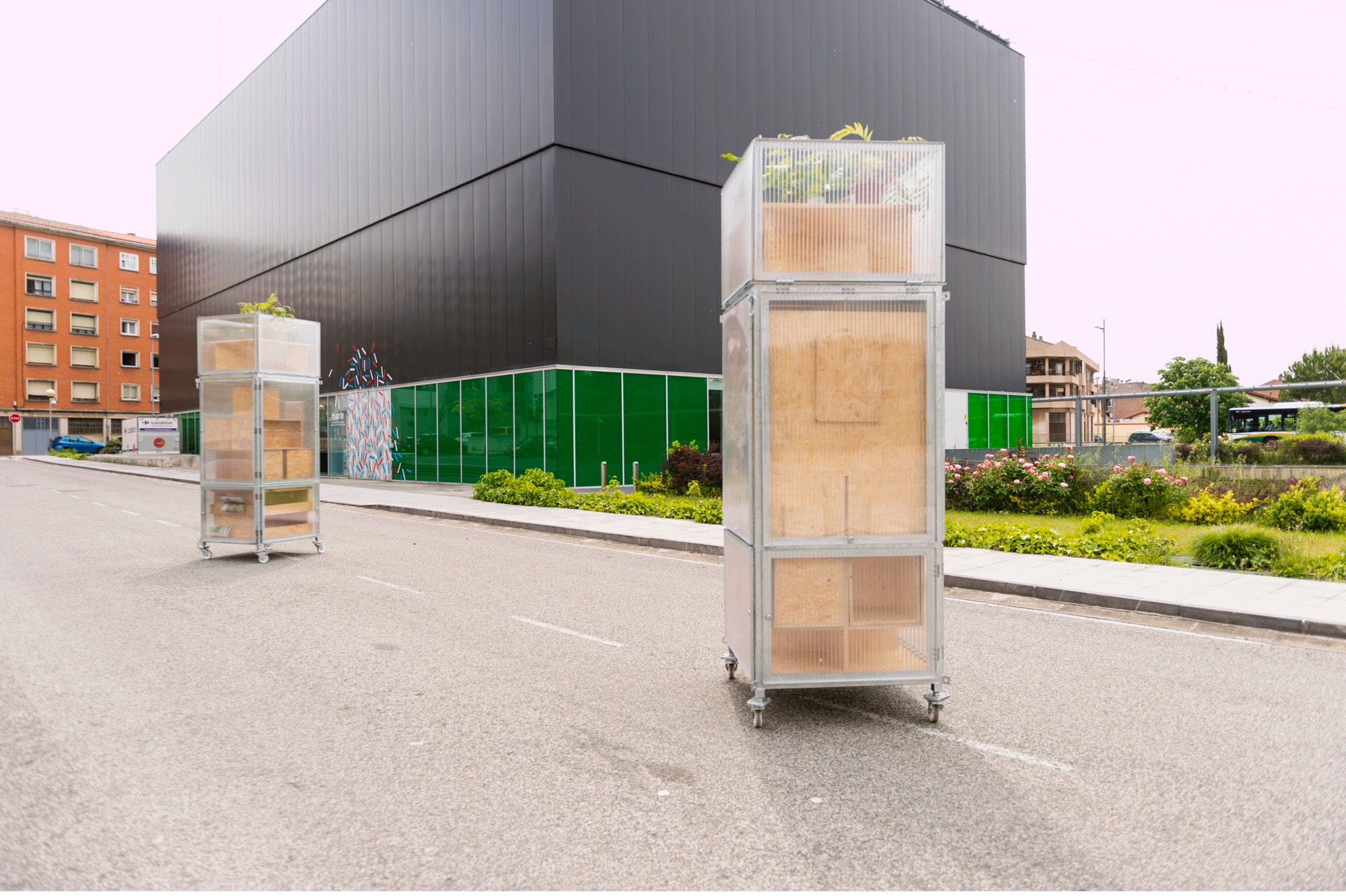 Huarte 中心 totems 装置 | 社区参与式设计助力艺术中心重生-17