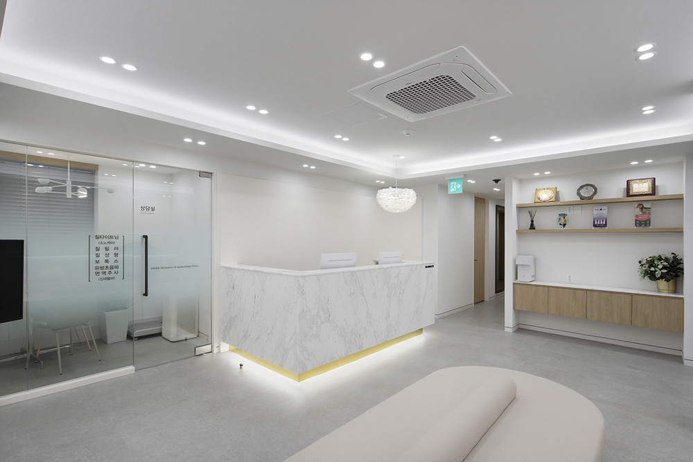 简约时尚的 35 平山部女士办公室设计-7