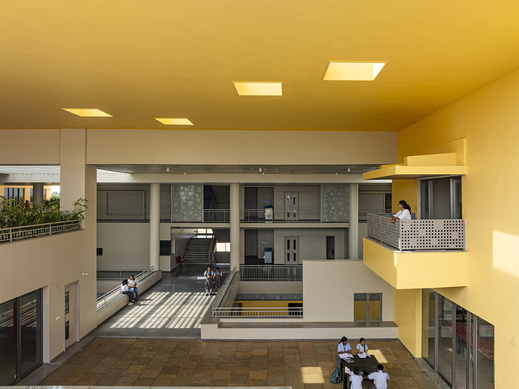 彩虹国际学校丨印度丨Spacefiction Studio-37