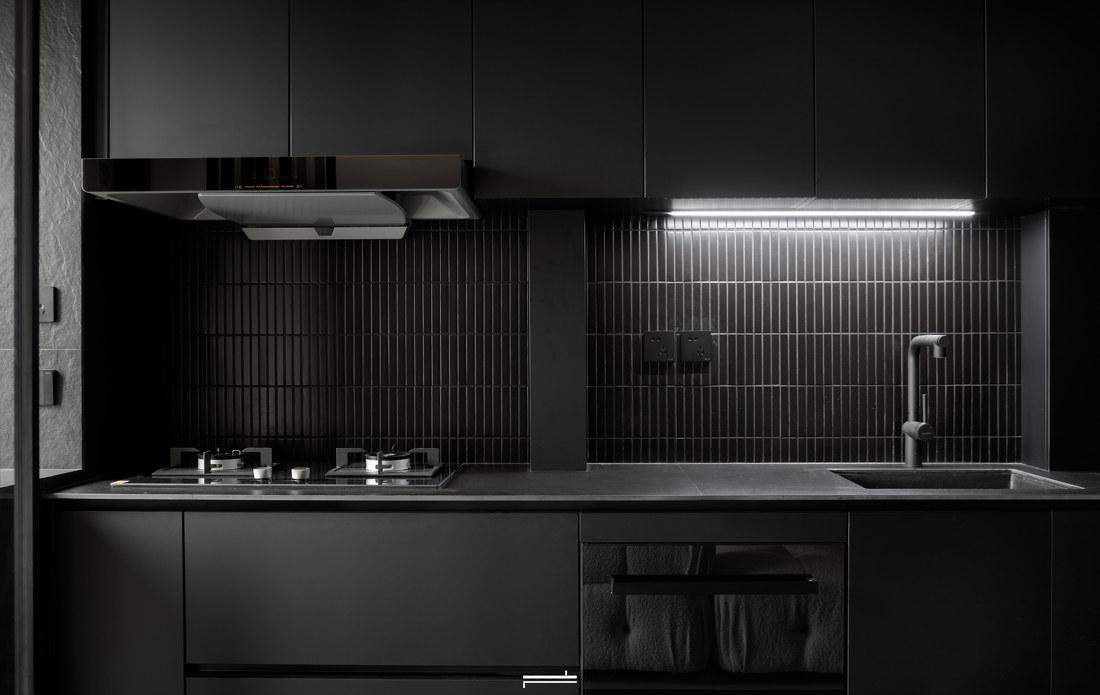 油画质感小户型设计,打造互动式空间-24