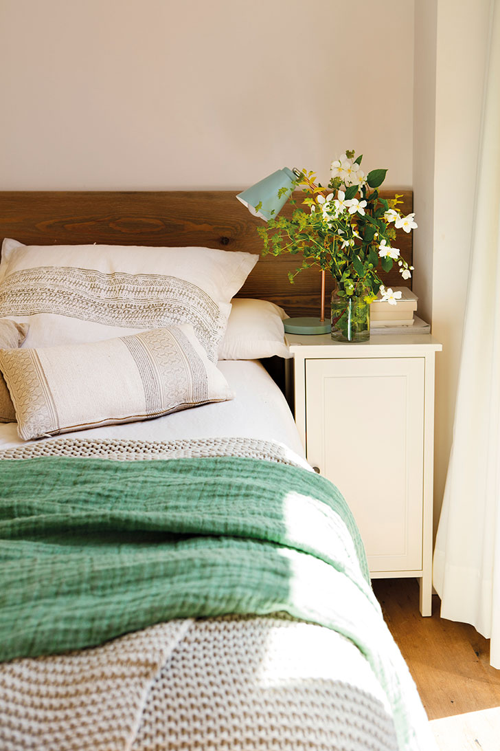 巴塞罗那阳光家庭公寓 | 黄绿搭配，满室生机-12