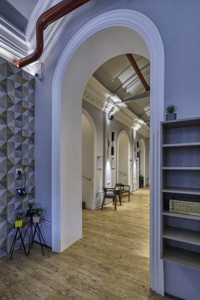 皇家加尔各答高尔夫俱乐部及相关遗产建筑改造等项目丨印度加尔各答丨未明确提及设计公司,主要设计师为Pooja Bihani-25