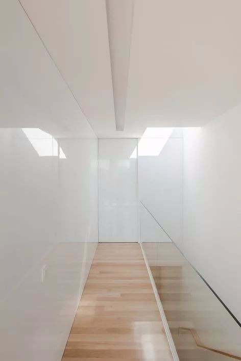 温情葡萄牙丨捕捉阳光的小屋-21