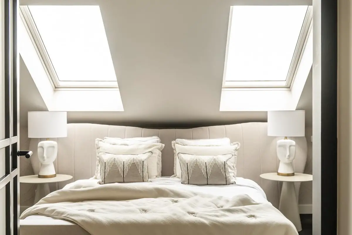 荷兰旋转公寓 | 古典与现代的完美结合-14