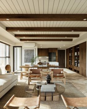 American Casual: A Stylish Retreat