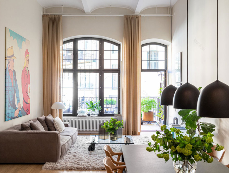 斯德哥尔摩昔日工业建筑改造的优雅阁楼-1