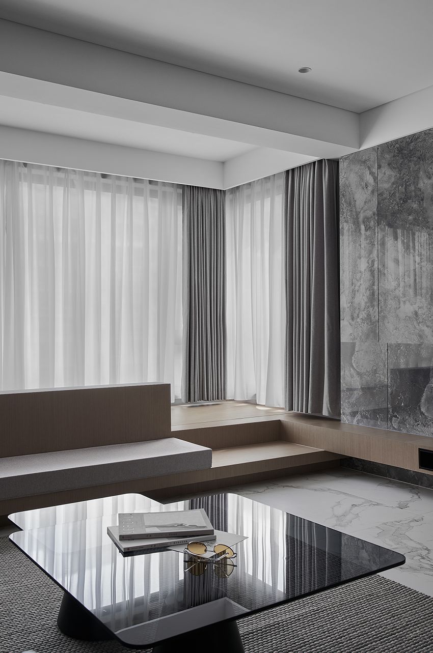 极简黑白灰,构建现代雅奢空间-37