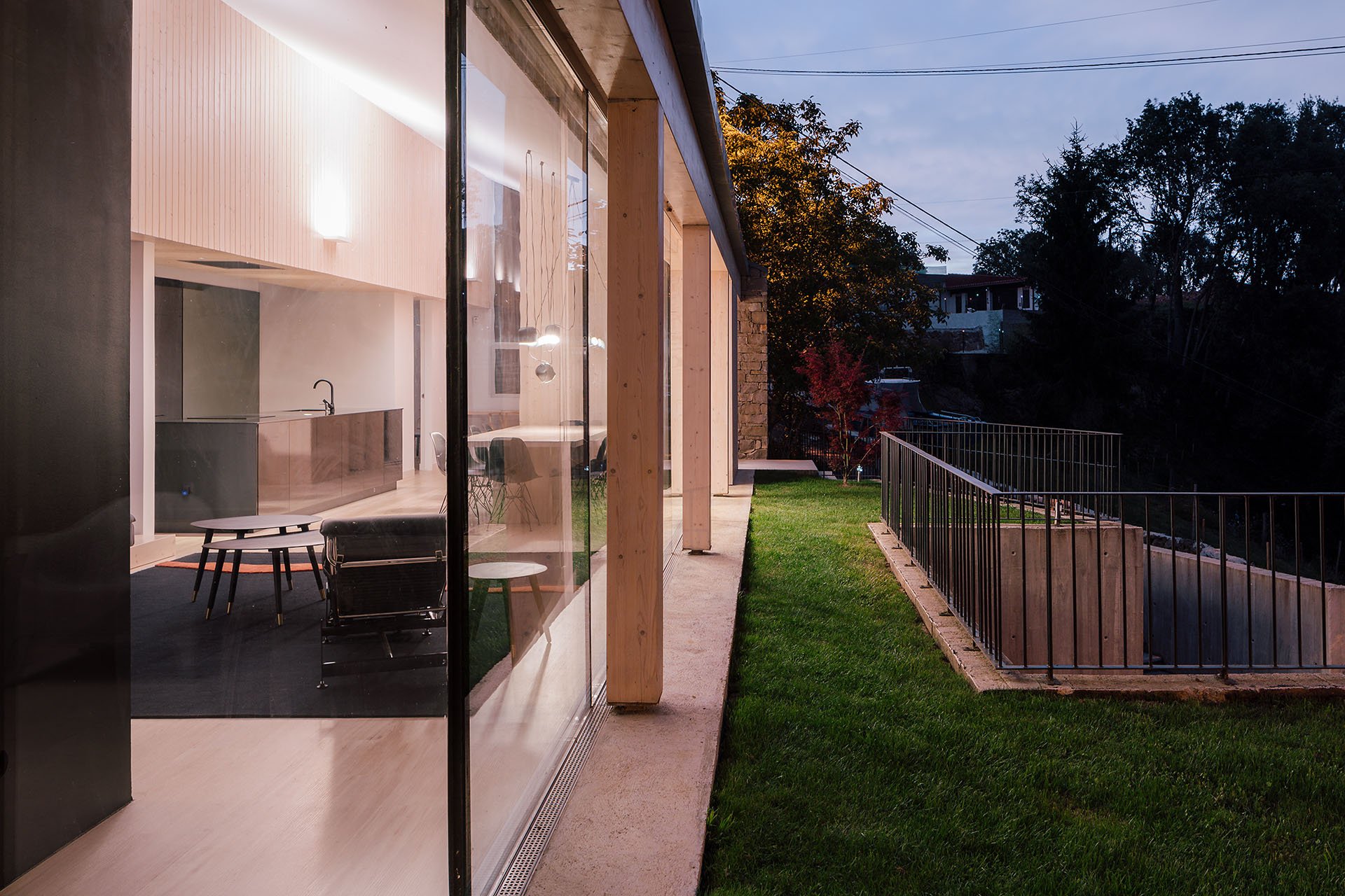 融合传统与当代的西班牙乡村别墅设计-55