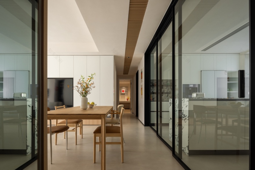 木色流淌,平静松弛的治愈之家丨晓安设计-43