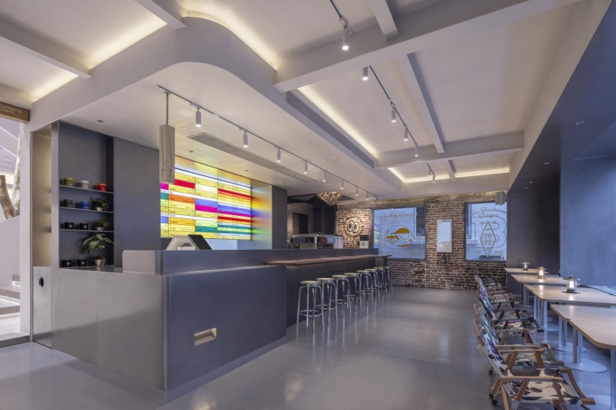 杭州观堂设计 | BACKROAD 户外集合店,老厂房的新生与多元空间-38