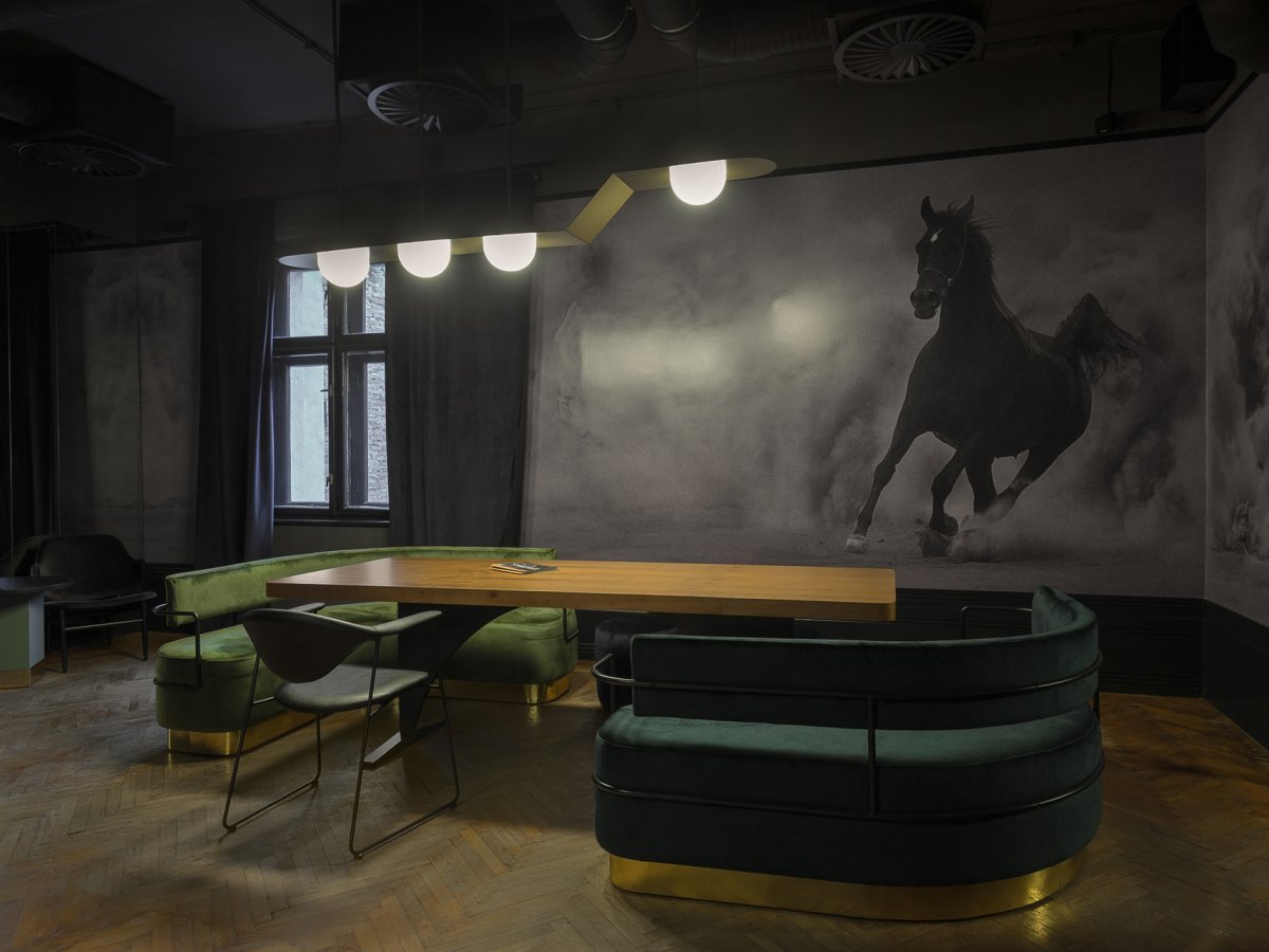 Autori Studio 打造独特休闲酒吧 | 惊喜与神秘并存-13