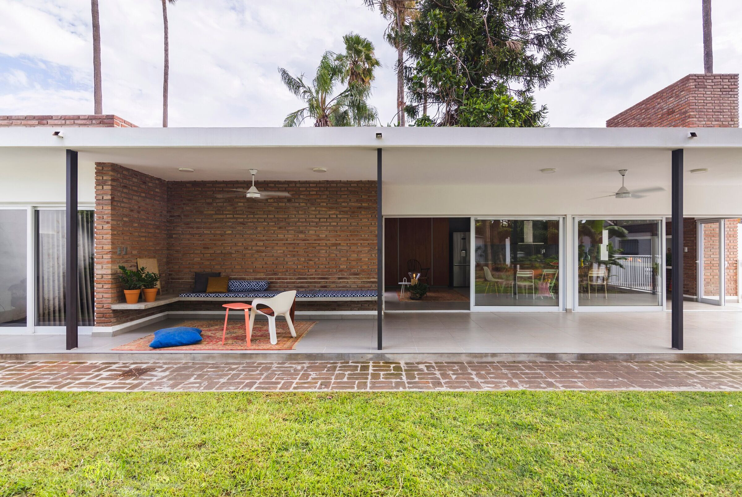 乡间别墅的美食盛宴 · 家庭烧烤亭的创意设计-44