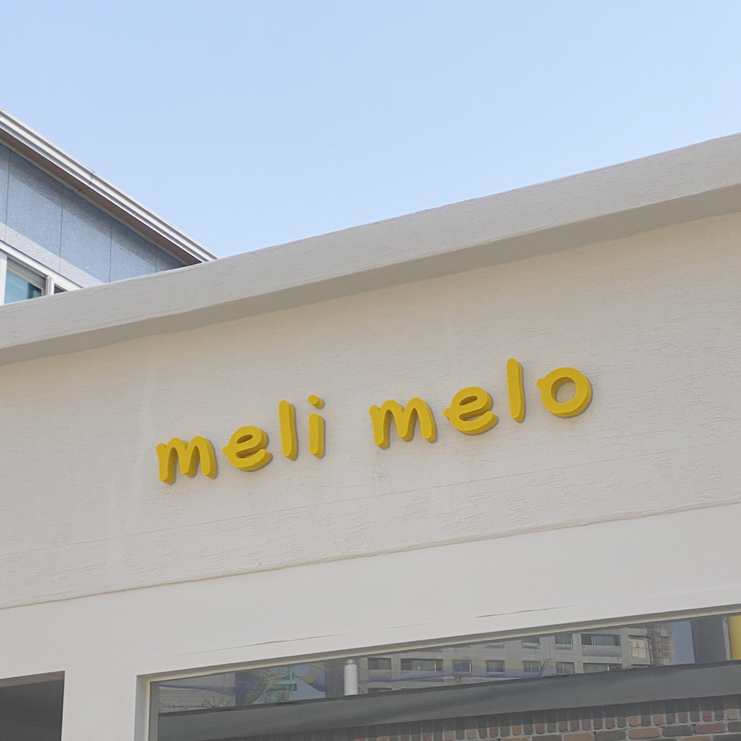 白色梦幻 | 韩国某工作室的极简内饰设计-8