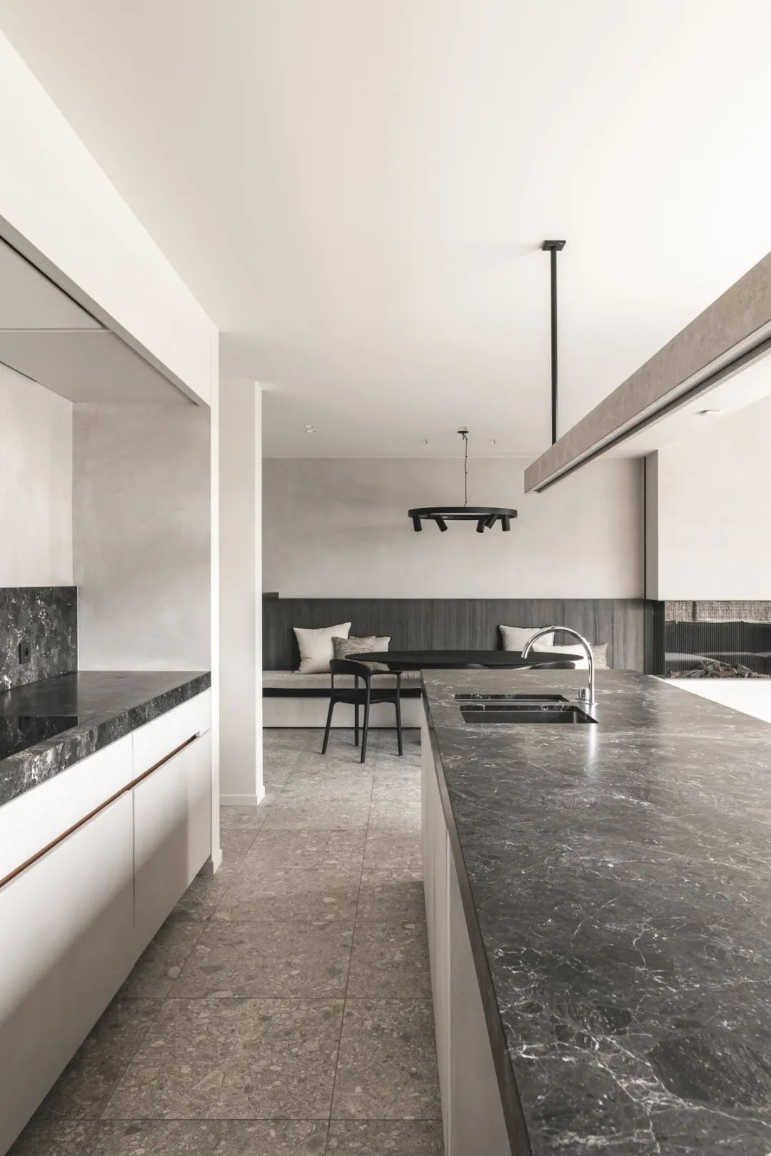 极简奢华的空间美学 · 比利时 Kortrijk jk House丨Laura Calleeuw-65