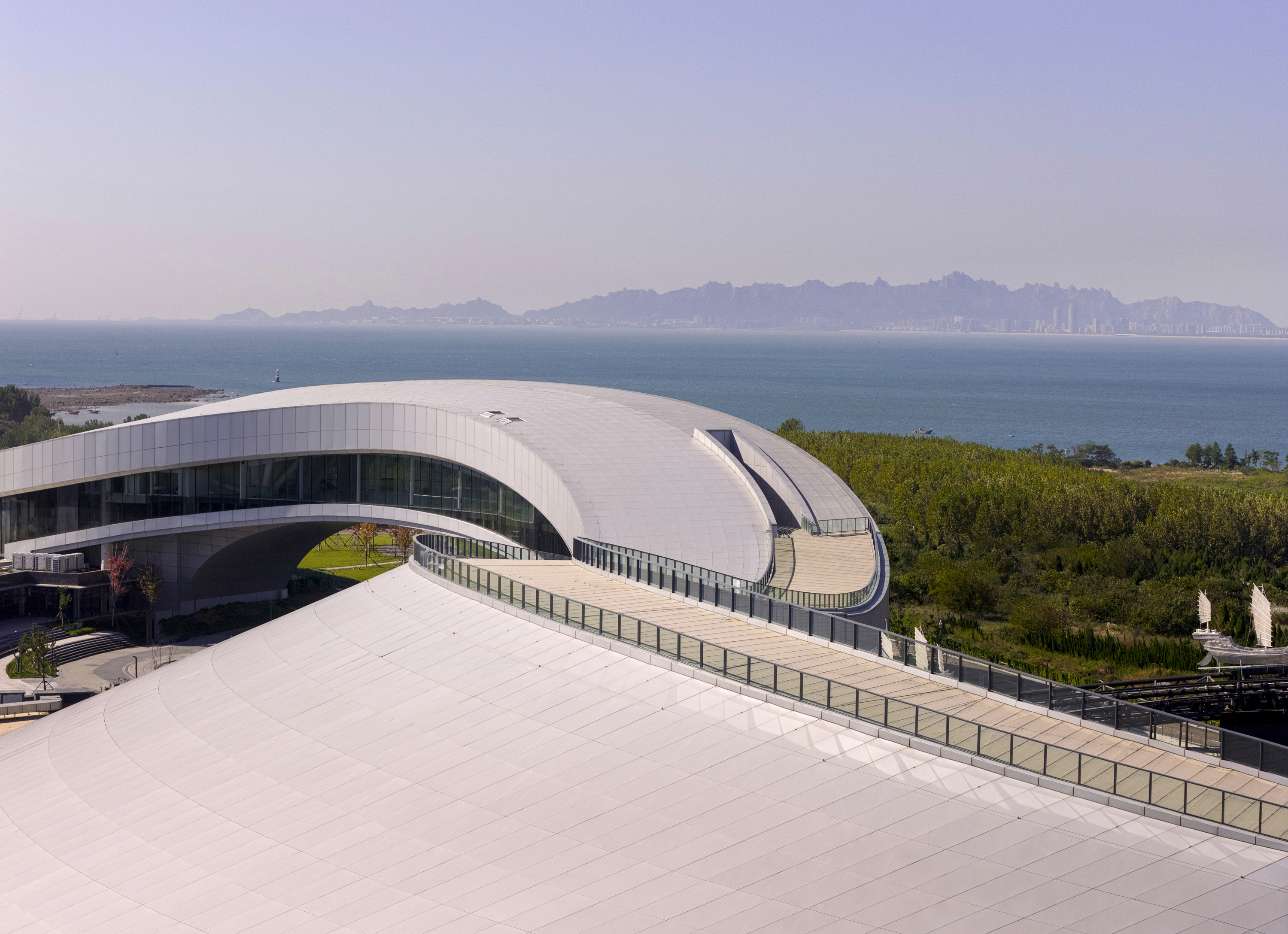 青岛唐岛湾文化艺术中心丨中国青岛丨上海圆直建筑设计事务所有限公司-17