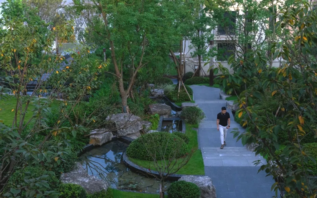 重庆龙湖天奕别墅区景观-9